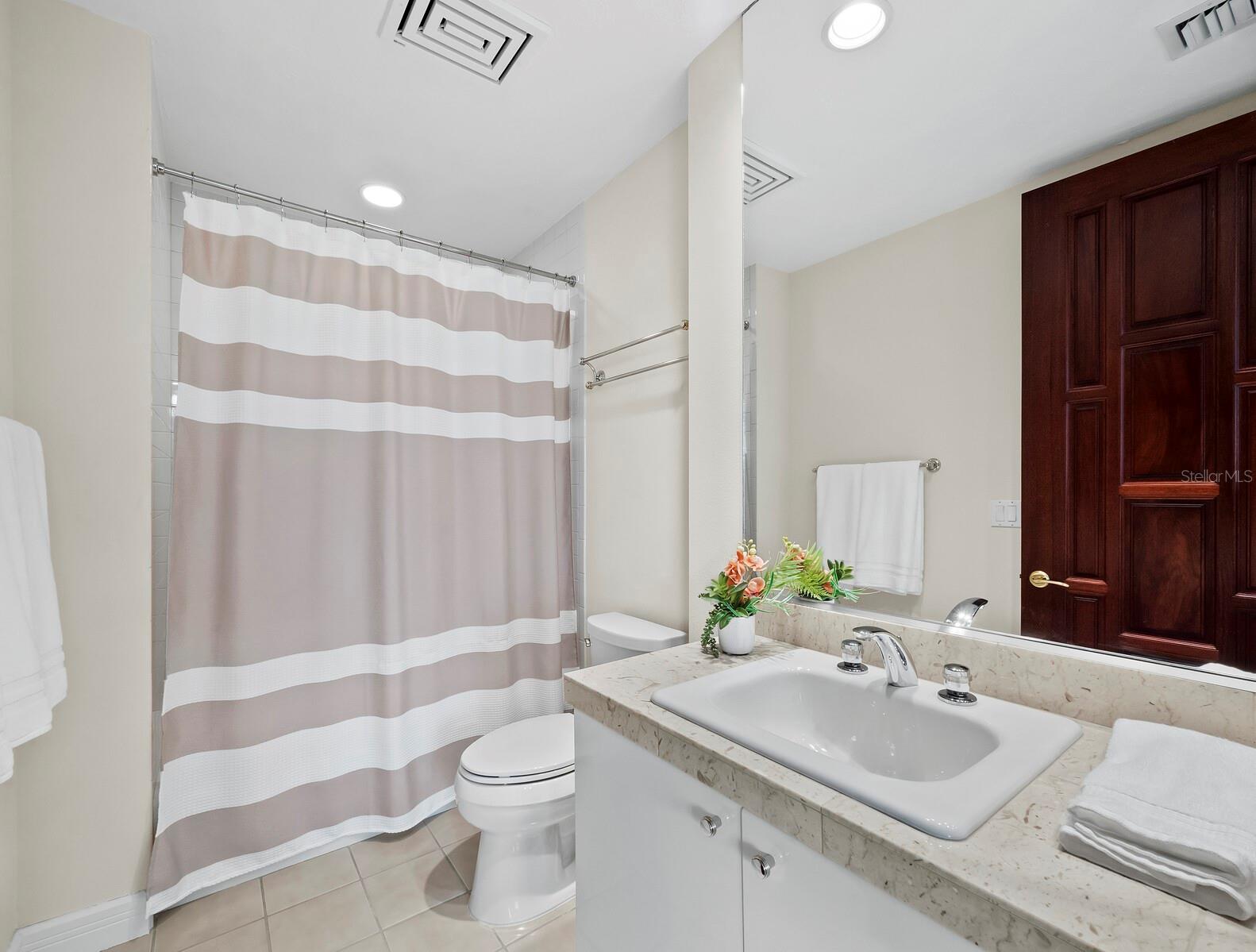 REGENT PLACE PH 2 - Residential