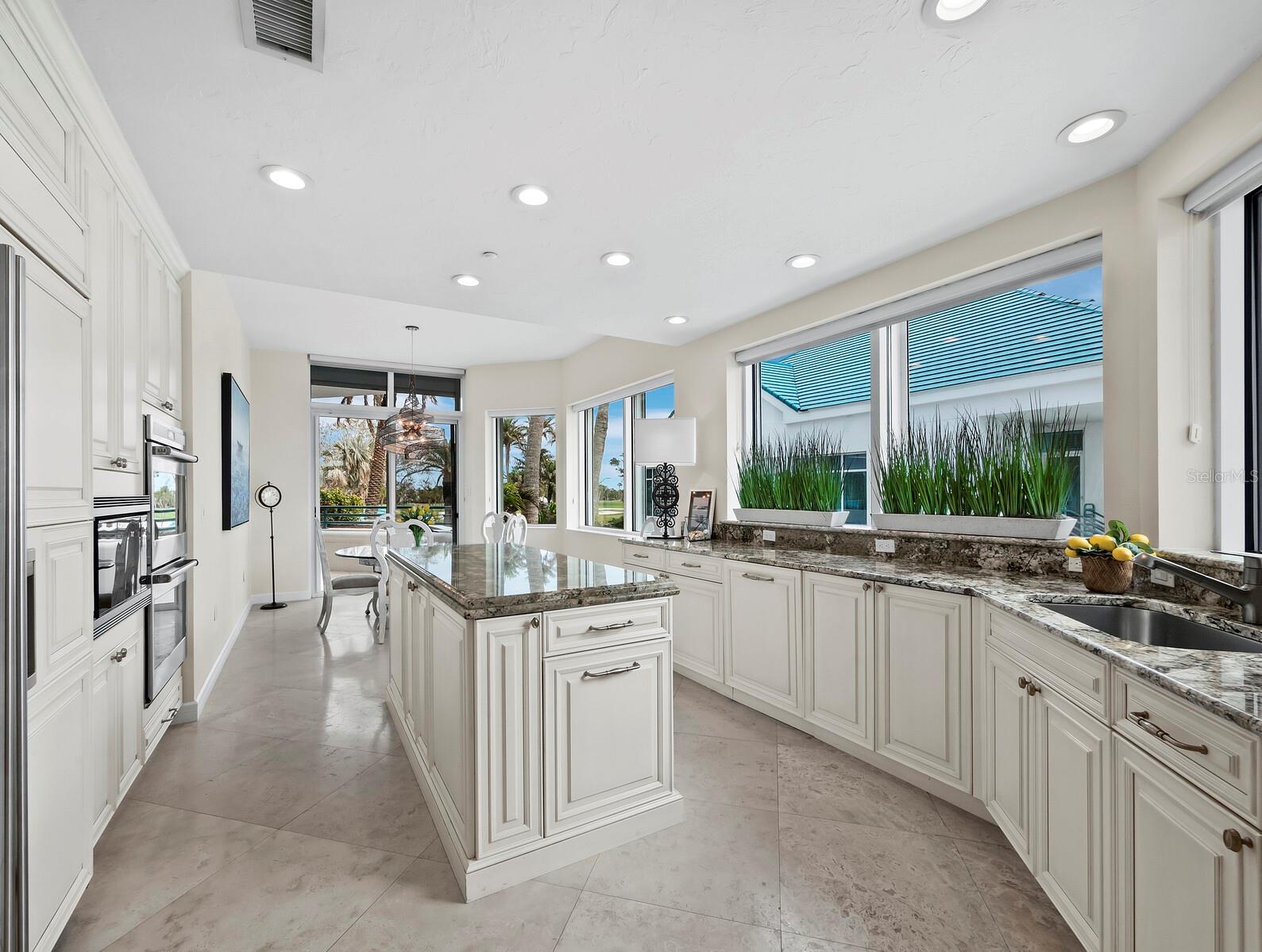 REGENT PLACE PH 2 - Residential