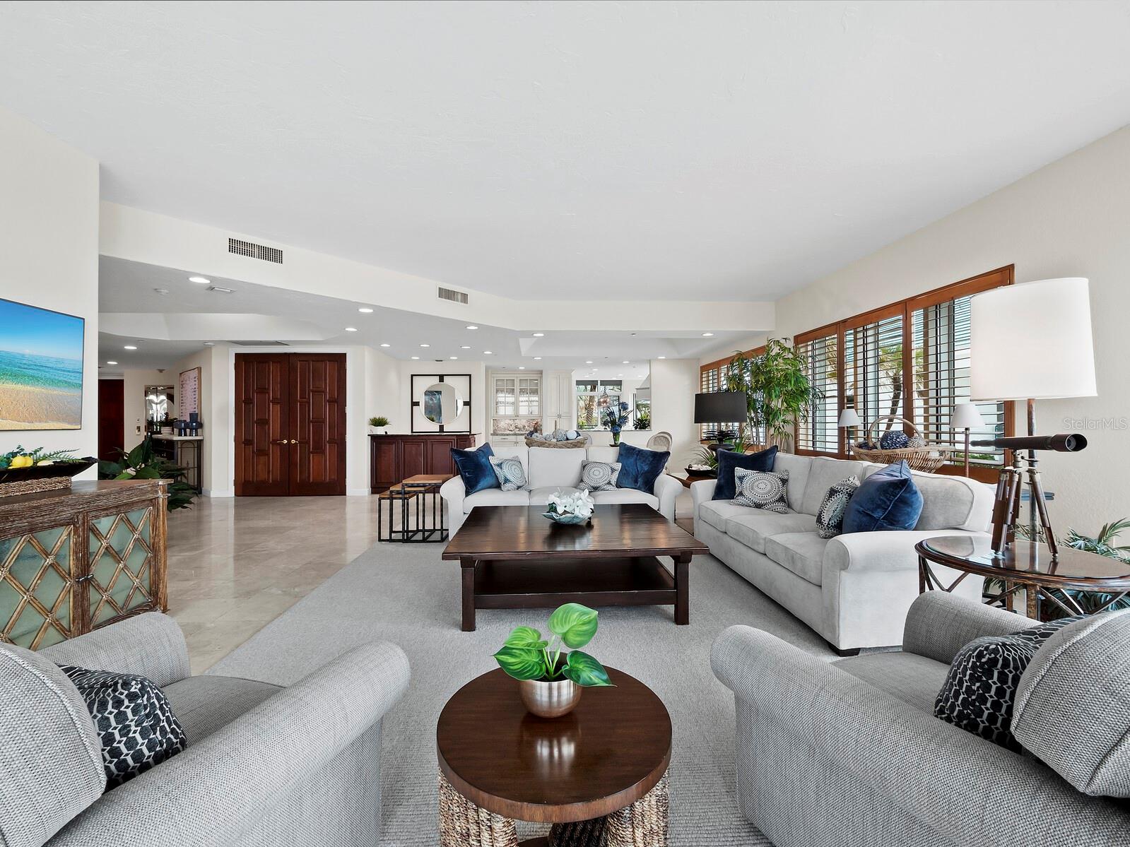 REGENT PLACE PH 2 - Residential