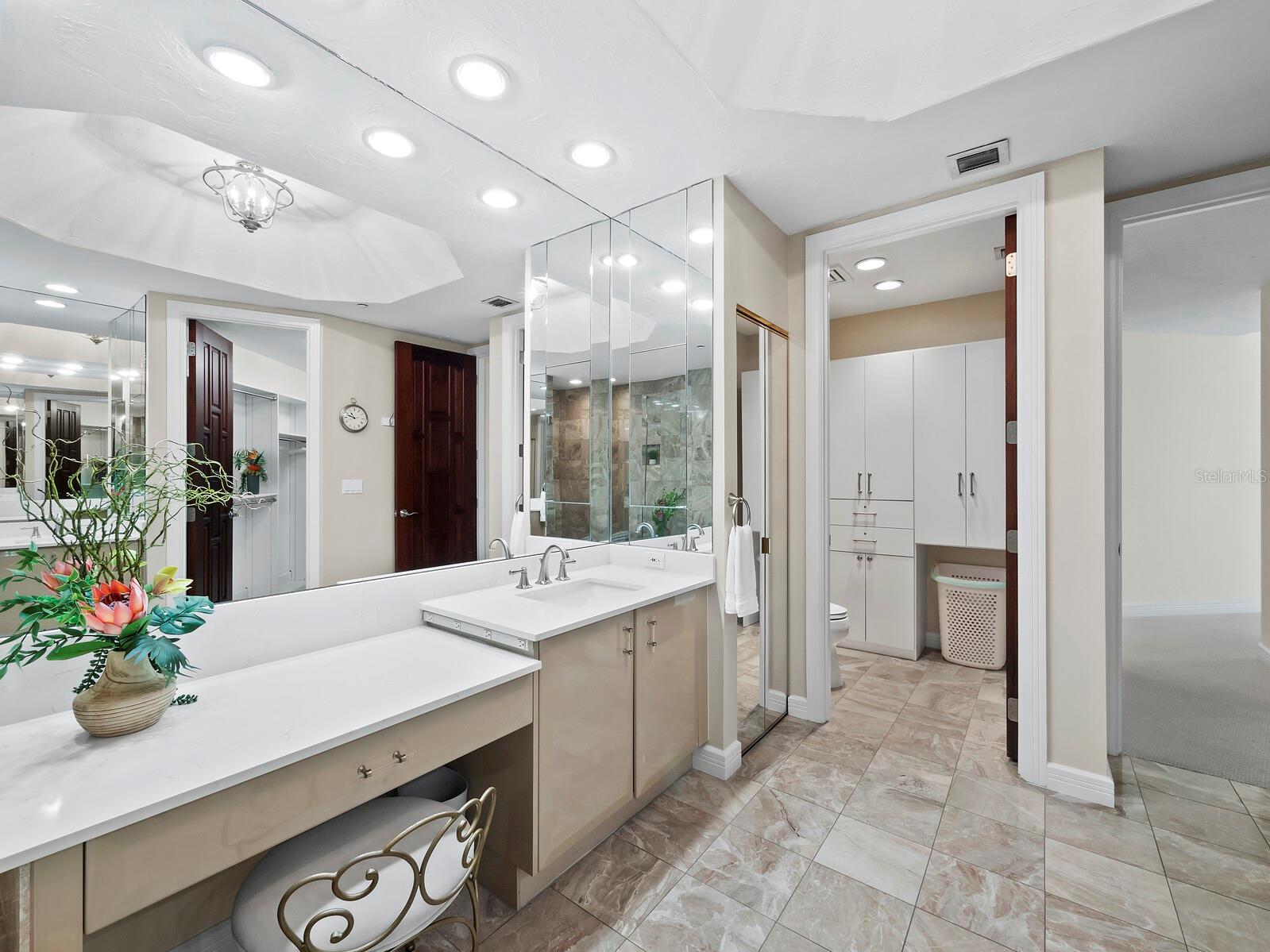 REGENT PLACE PH 2 - Residential