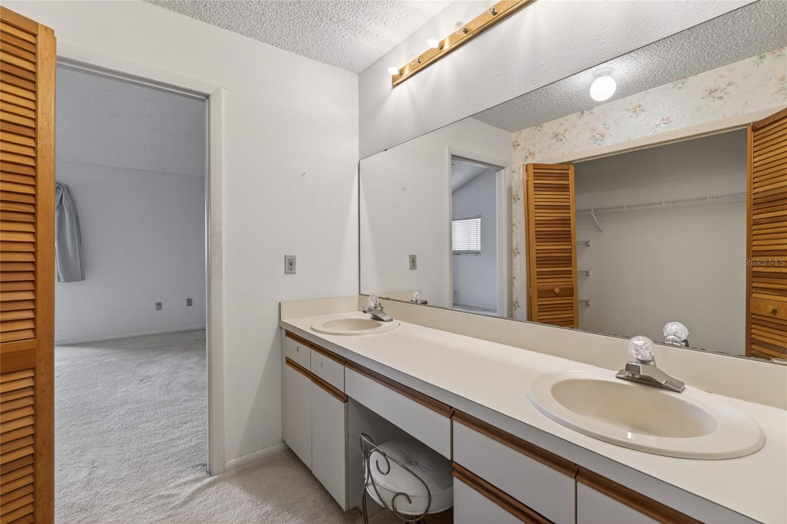 FAIRFIELD ON TEE - Residential