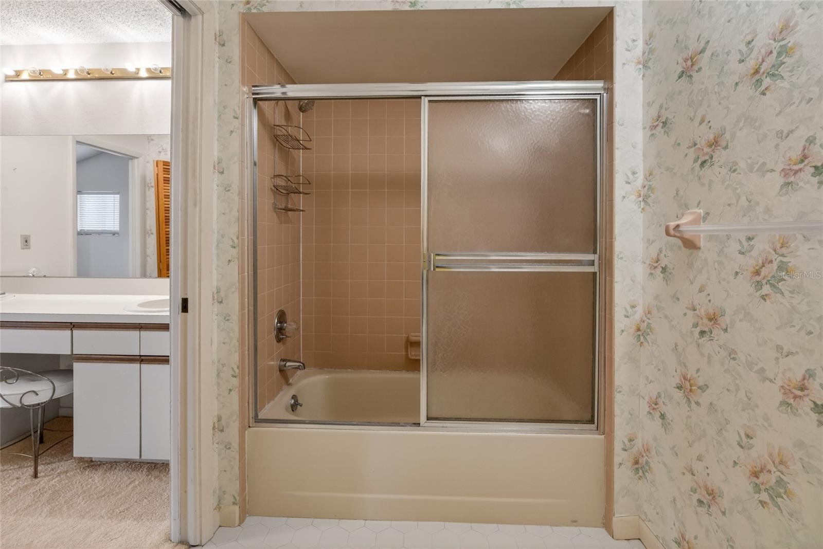 FAIRFIELD ON TEE - Residential