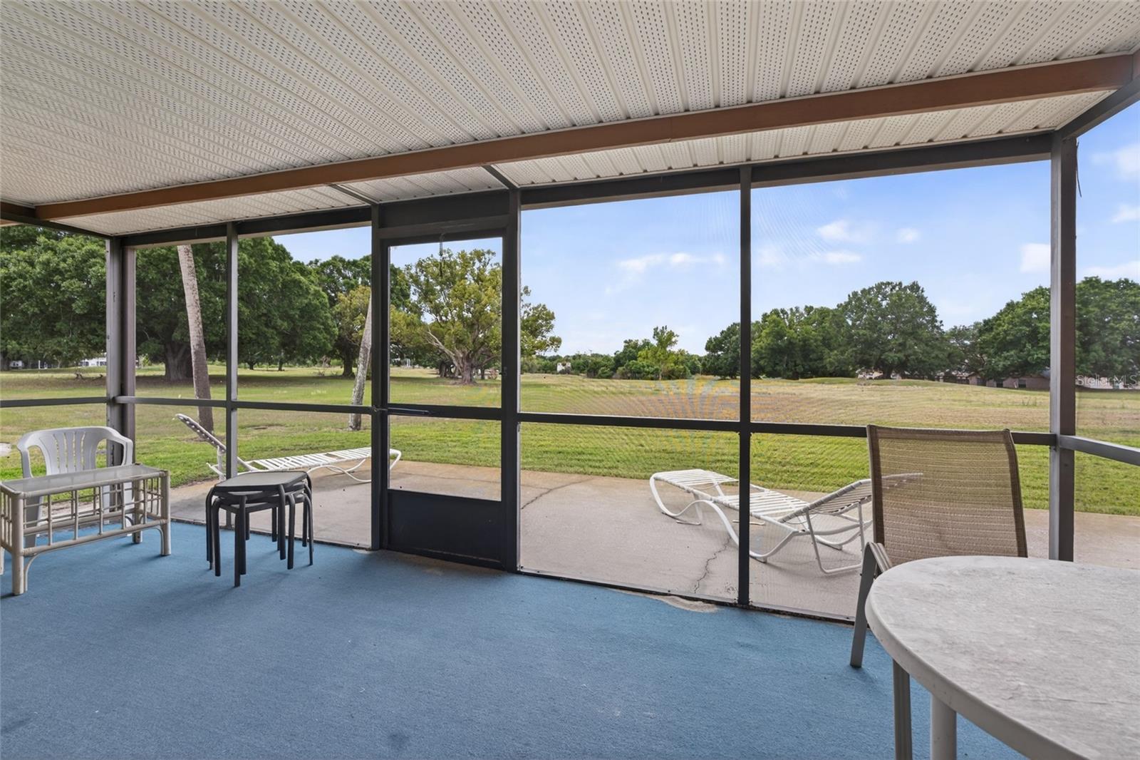 FAIRFIELD ON TEE - Residential