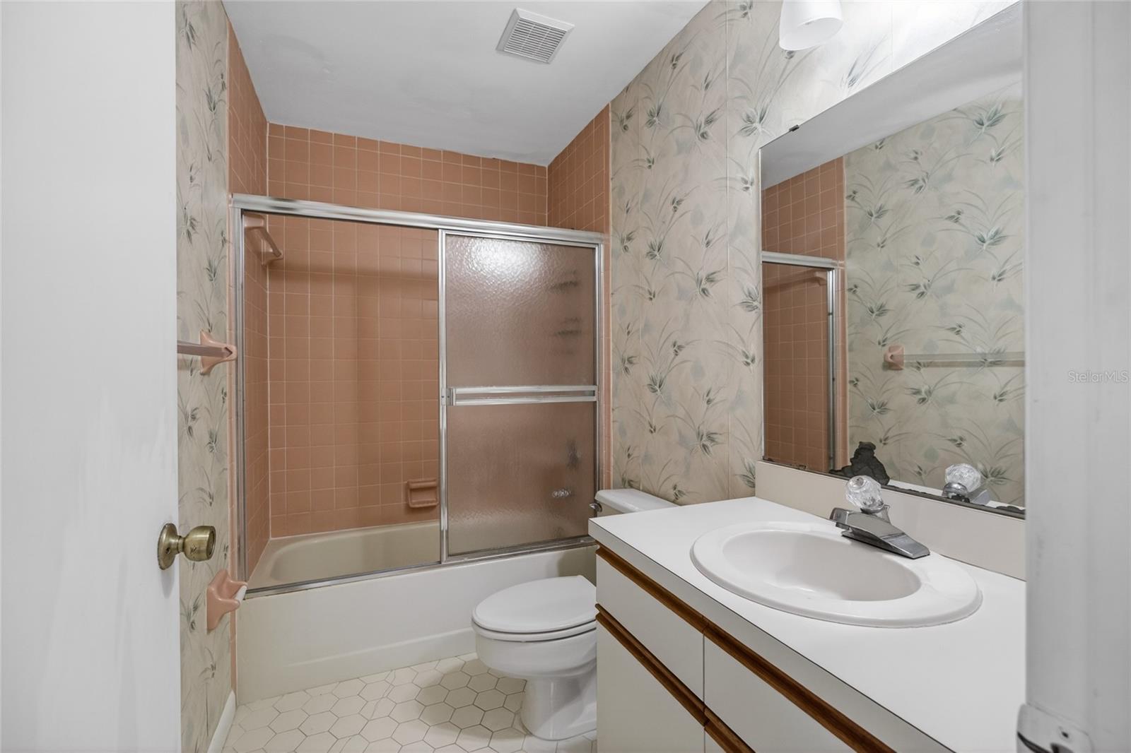 FAIRFIELD ON TEE - Residential