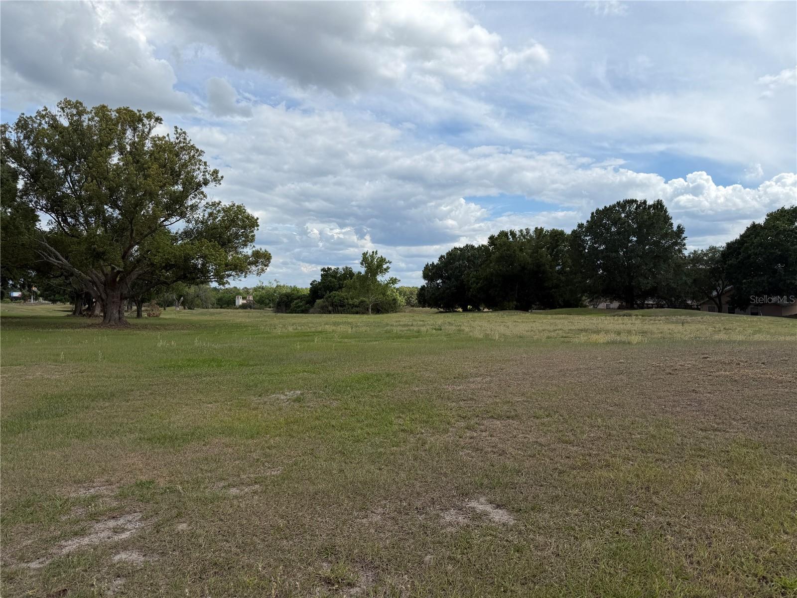 707 CARPENTERS WAY 24