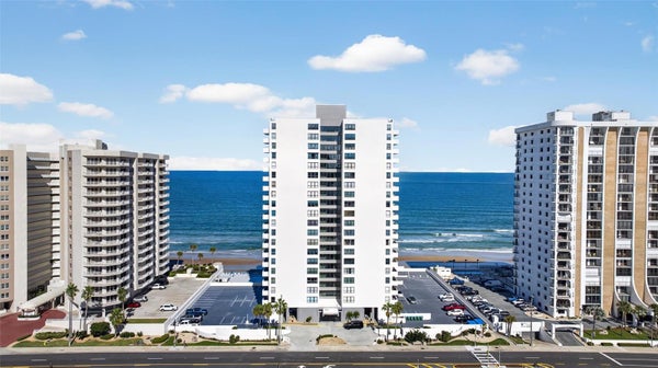 2987 S ATLANTIC AVE APT 504, DAYTONA BEACH, FL 32118 - Image d35e04871e681d9077ac7789476aef2b/178452233