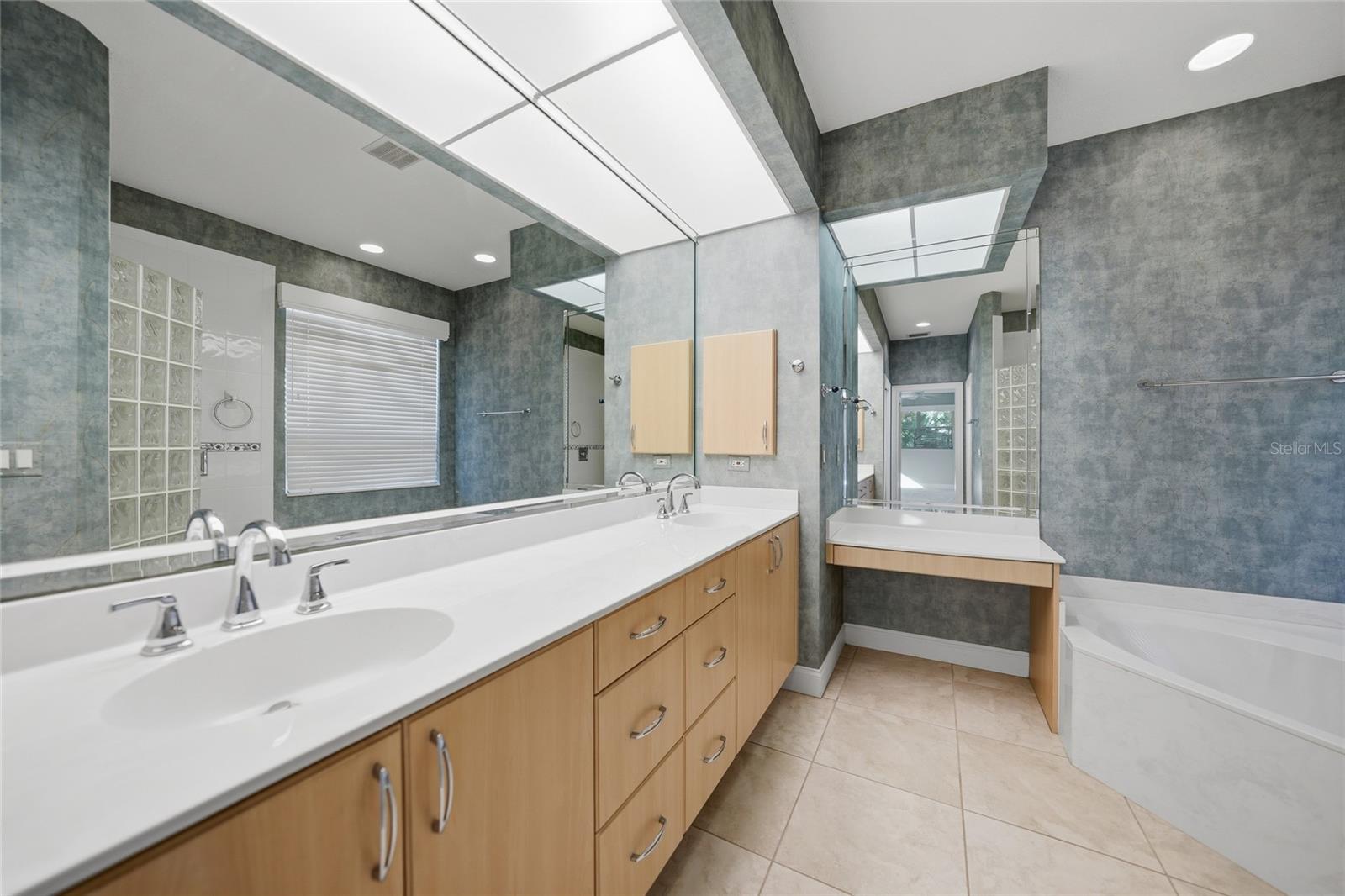 BURNT STORE ISLES - Residential