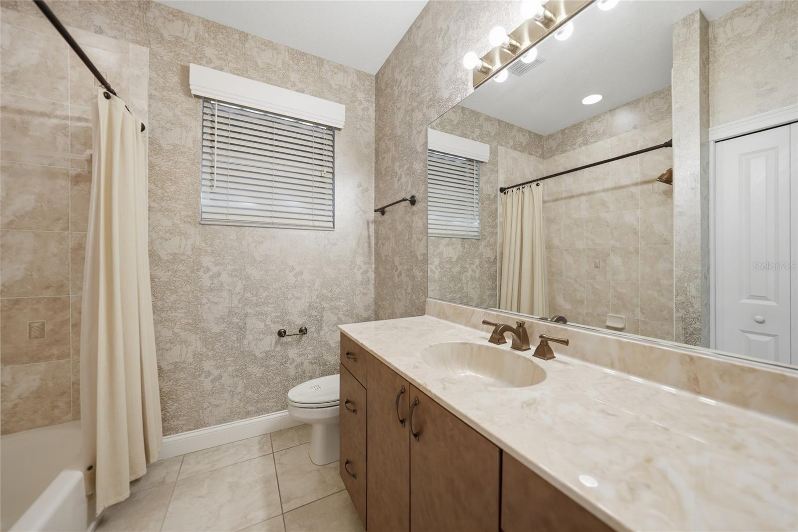 BURNT STORE ISLES - Residential