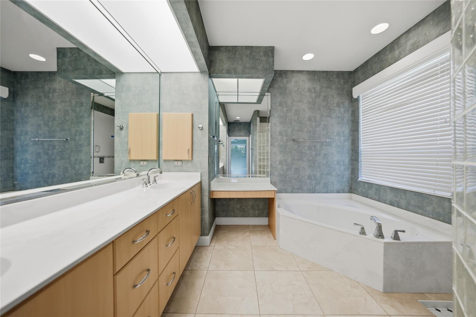 BURNT STORE ISLES - Residential