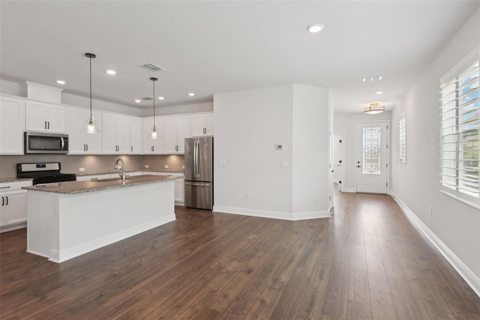 13890 KINGFISHER GLEN DRIVE