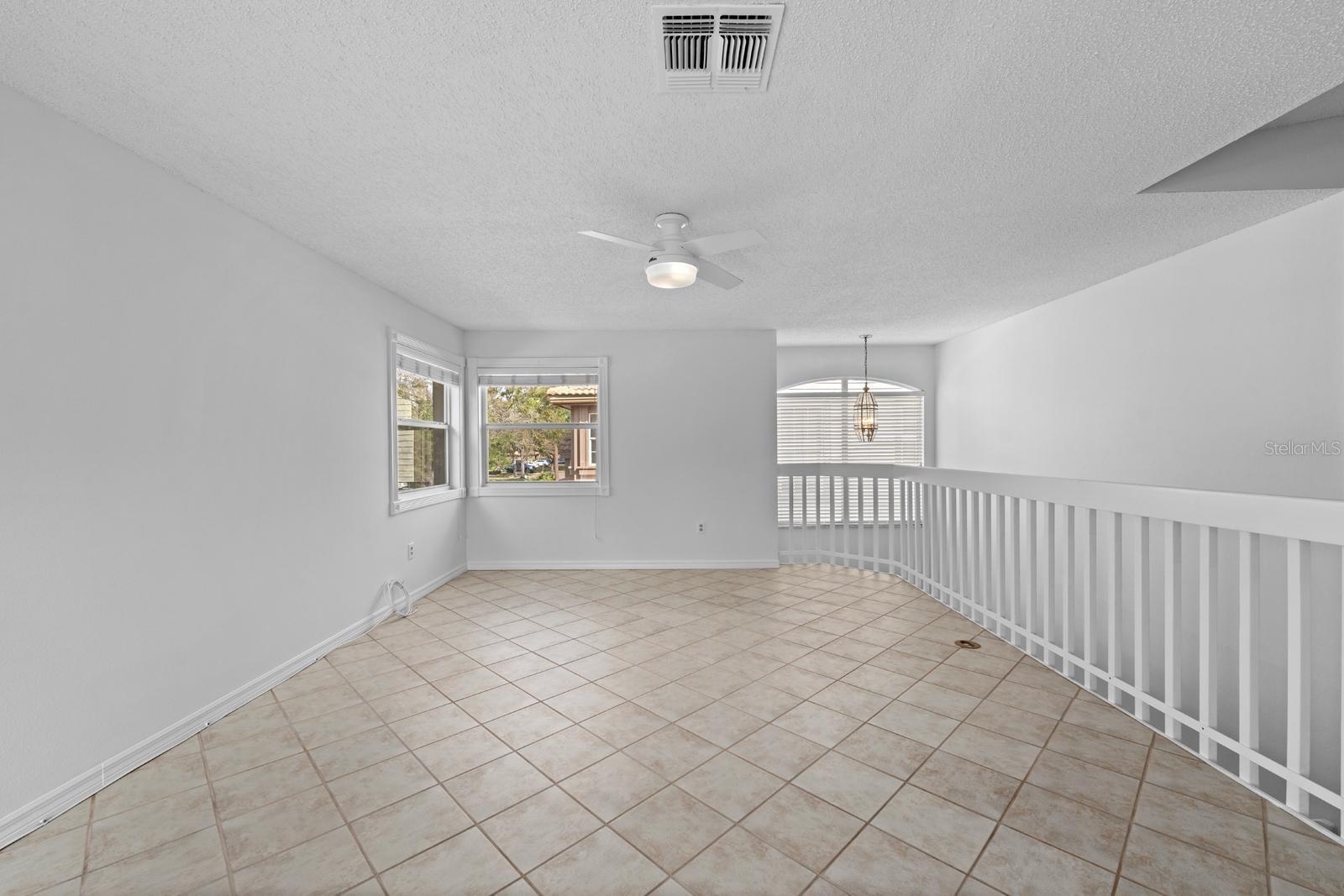 LAUREL OAKS AT EAST LAKE - Residential