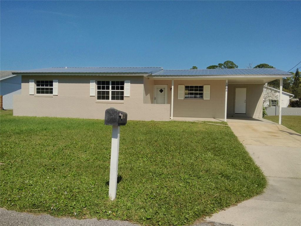 Photo of 1004 Wilkins Street, New Smyrna Beach, FL 32168 (MLS # V4945561)
