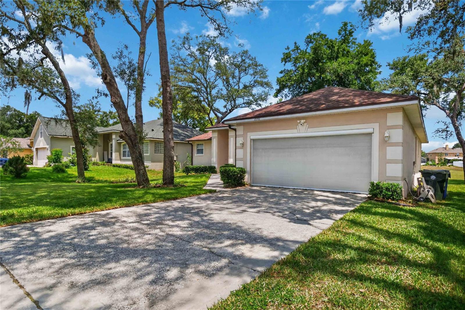 2548 TALL MAPLE LOOP