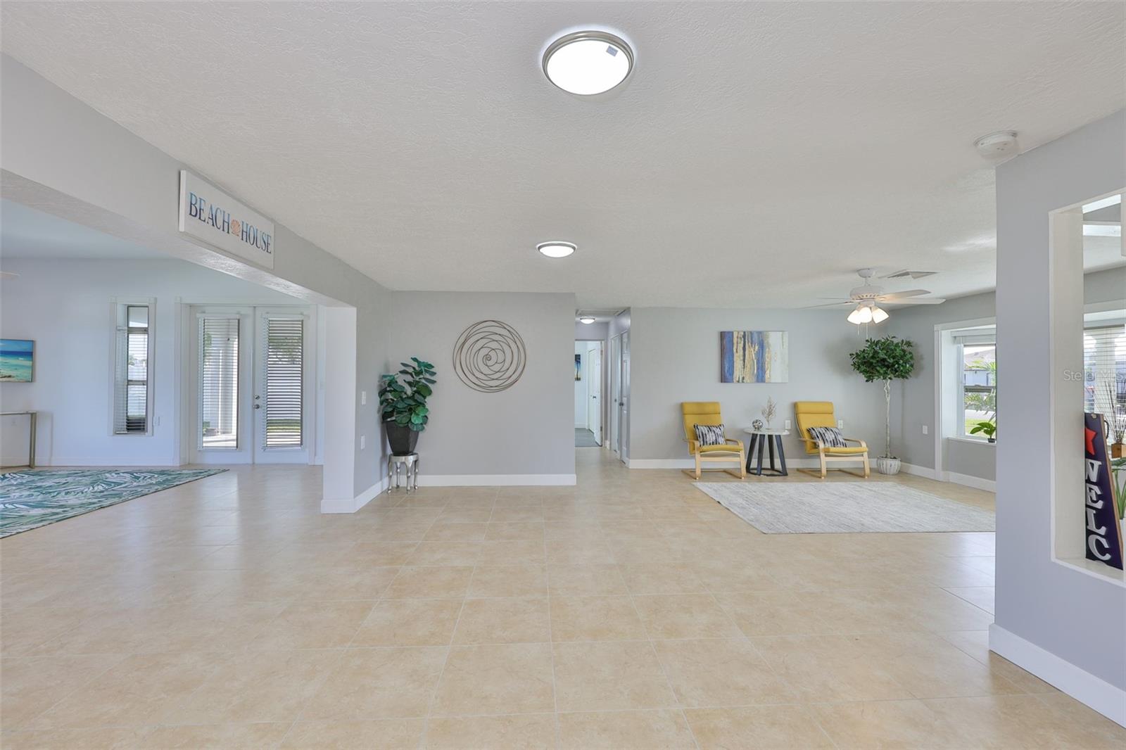 CAPRI ISLE - Residential
