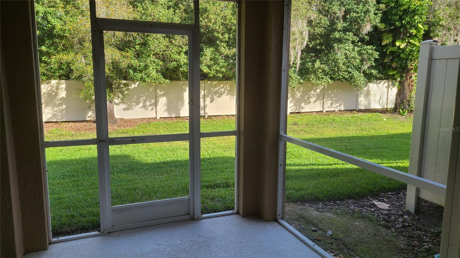 WEDGEWOOD TWNHMS - Residential Lease