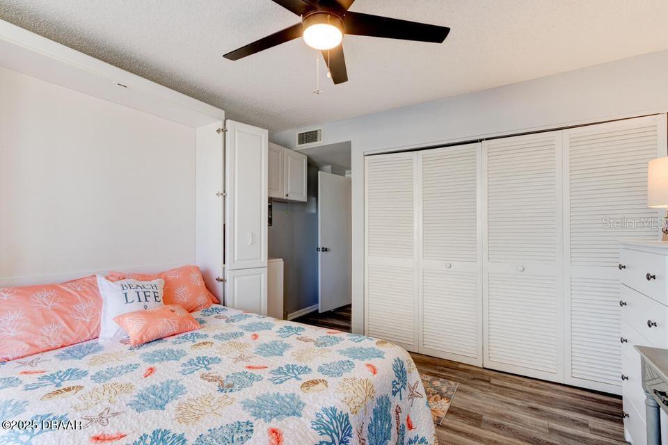 ALIKI CONDOMINIUNN - Residential