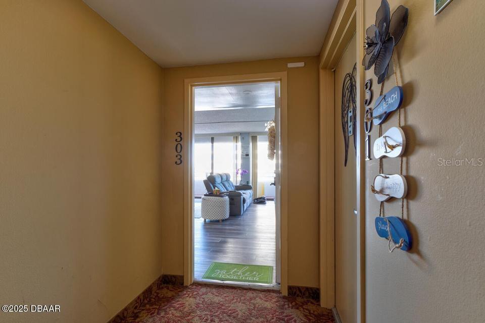 ALIKI CONDOMINIUNN - Residential