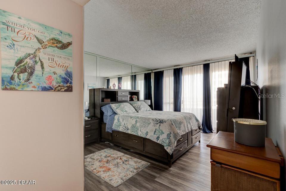 ALIKI CONDOMINIUNN - Residential