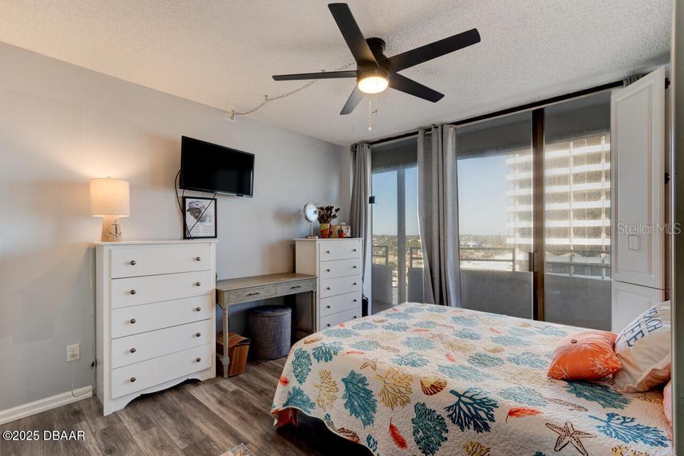 ALIKI CONDOMINIUNN - Residential