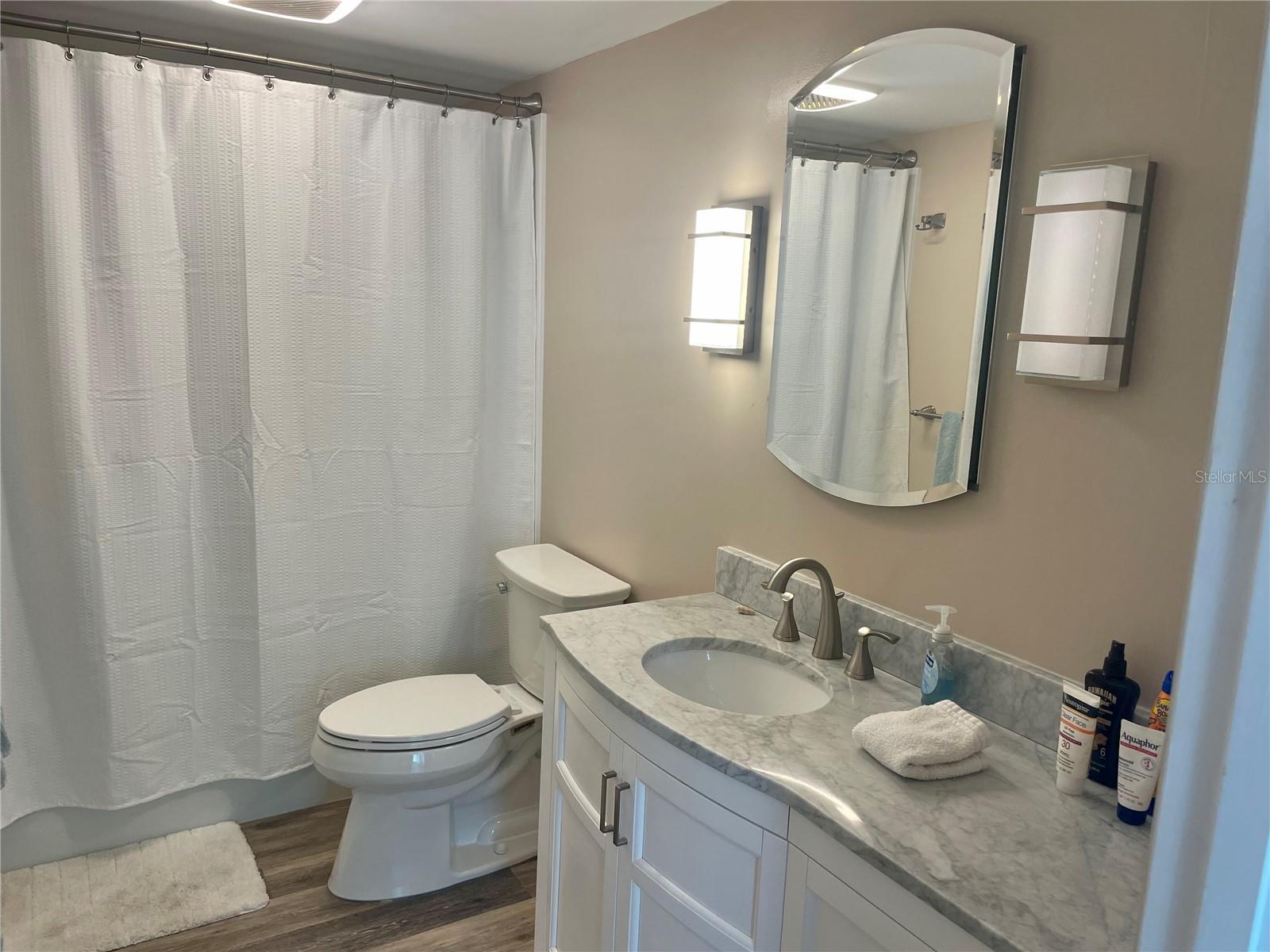 SAND KEY CONDO-BAYSIDE II - Residential Lease