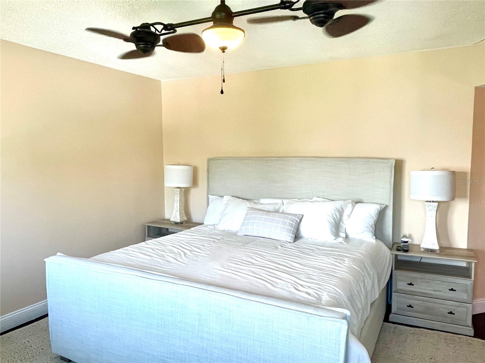 SAND KEY CONDO-BAYSIDE II - Residential Lease