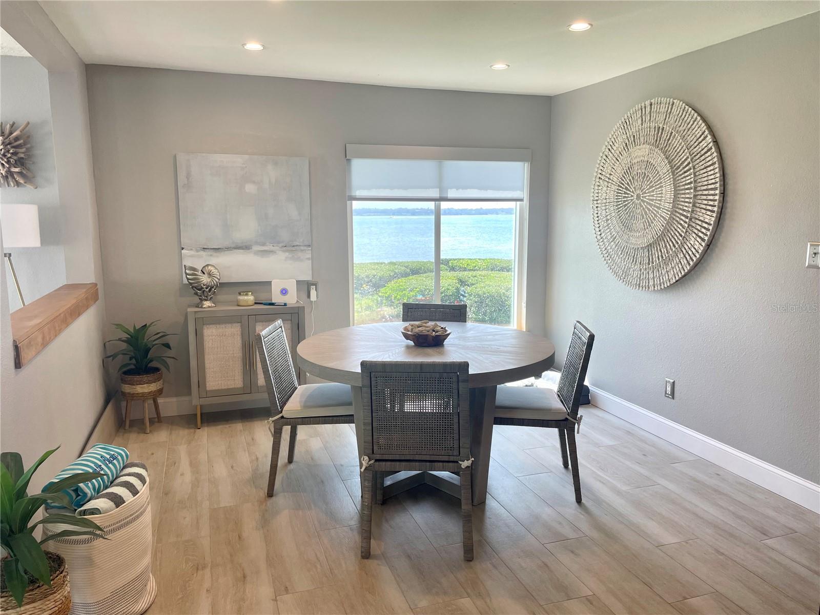 SAND KEY CONDO-BAYSIDE II - Residential Lease