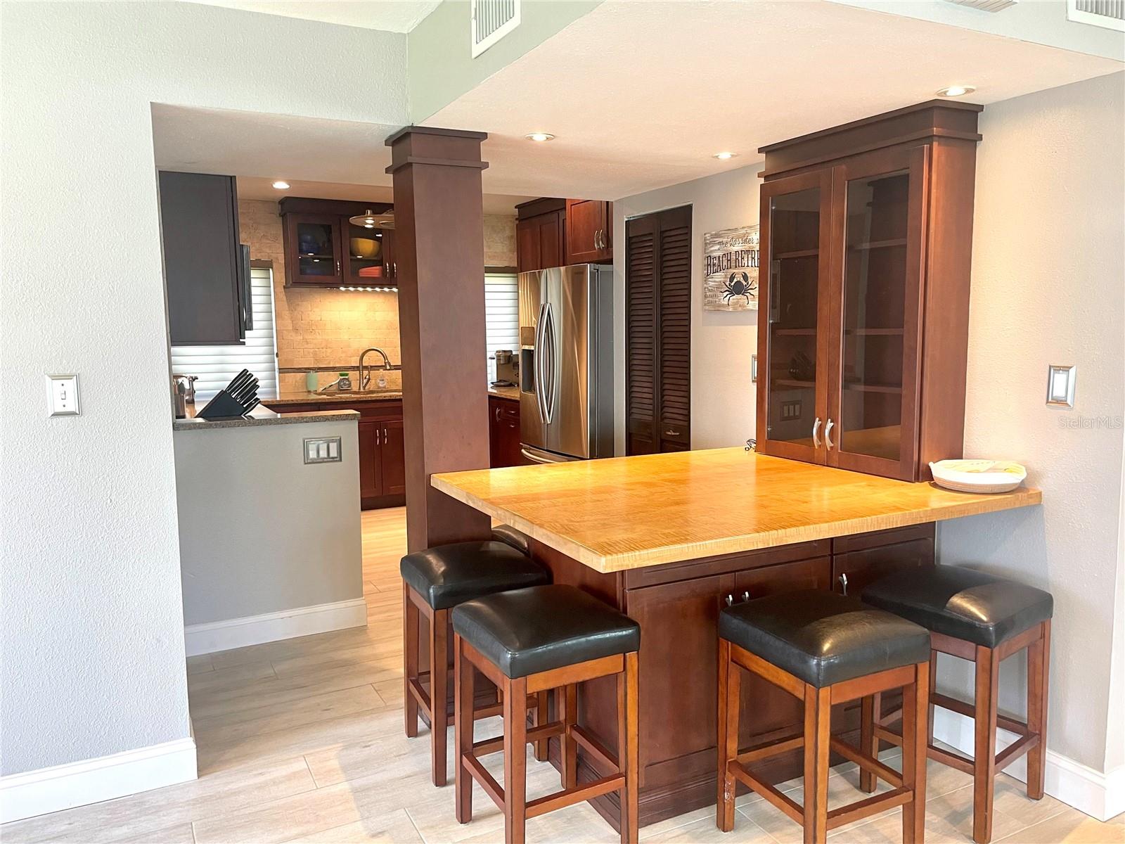 SAND KEY CONDO-BAYSIDE II - Residential Lease