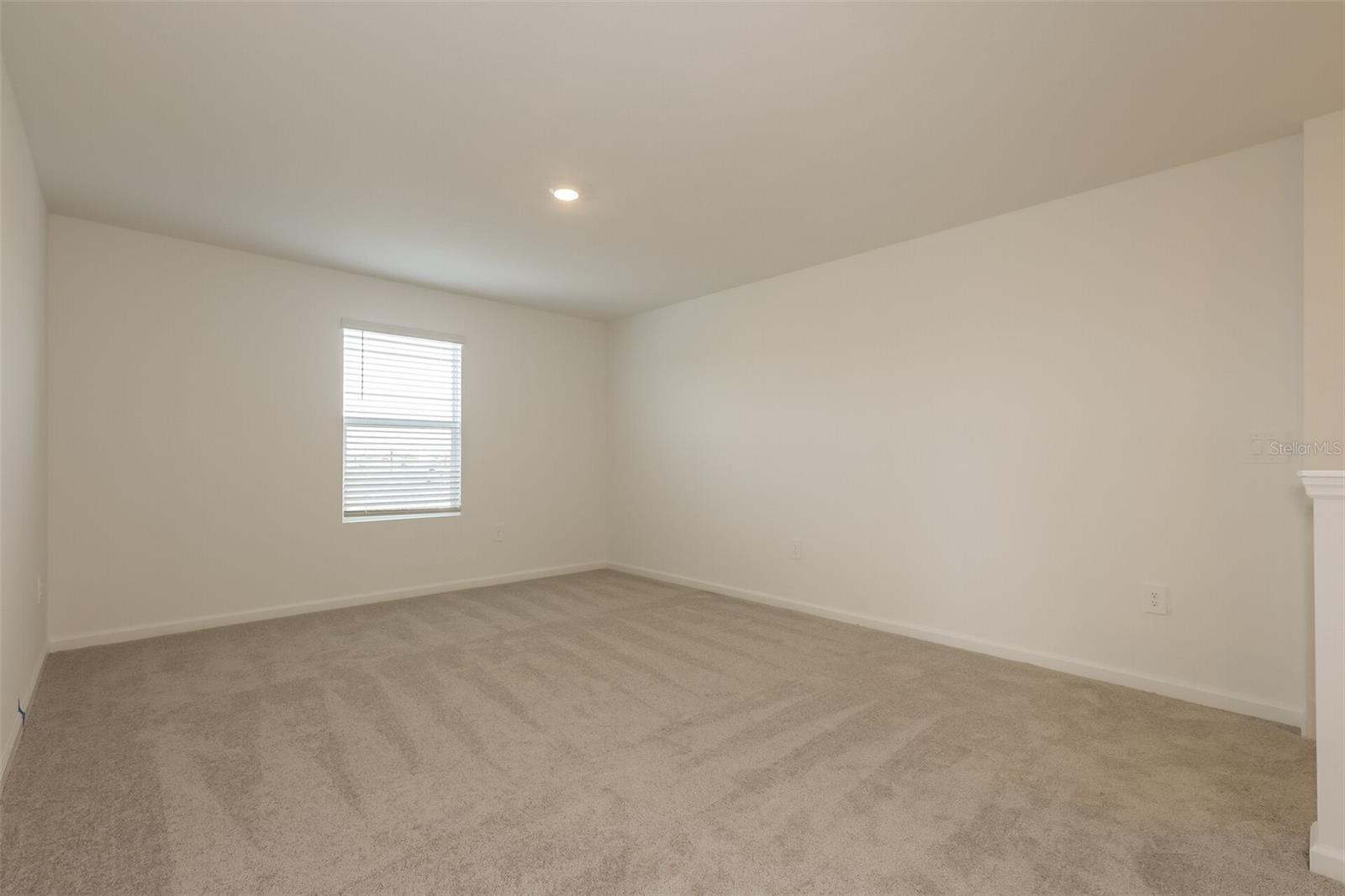 HUNT CLUB/LK WALES PH 1 - Residential Lease