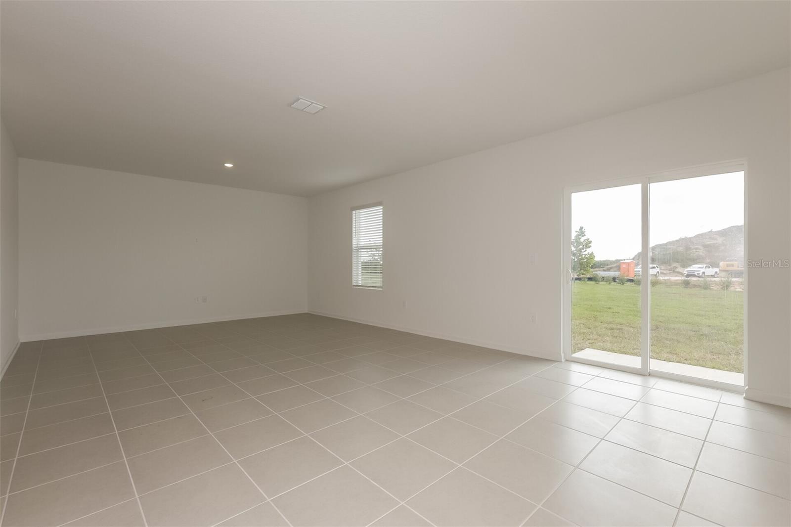 HUNT CLUB/LK WALES PH 1 - Residential Lease