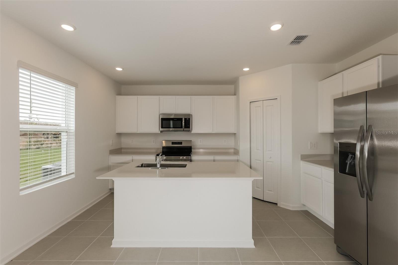 HUNT CLUB/LK WALES PH 1 - Residential Lease