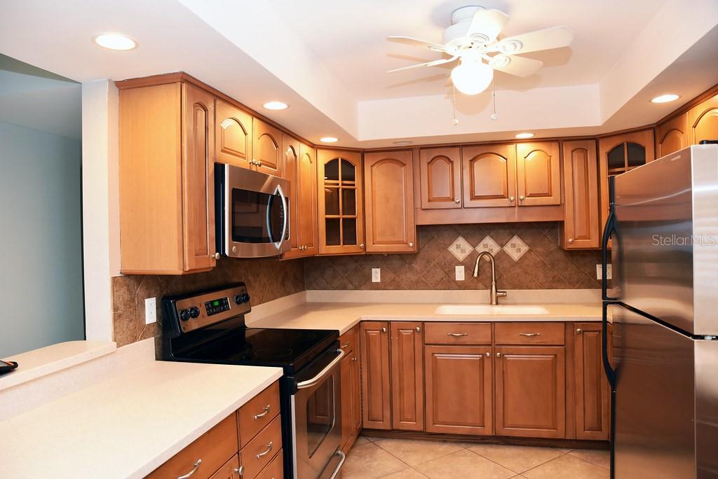 5108 BRITTANY DRIVE S 405