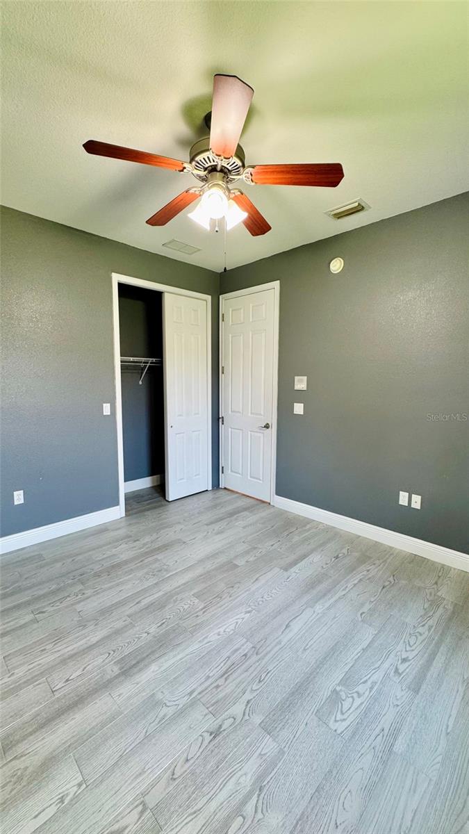 SUN N LAKE - Residential