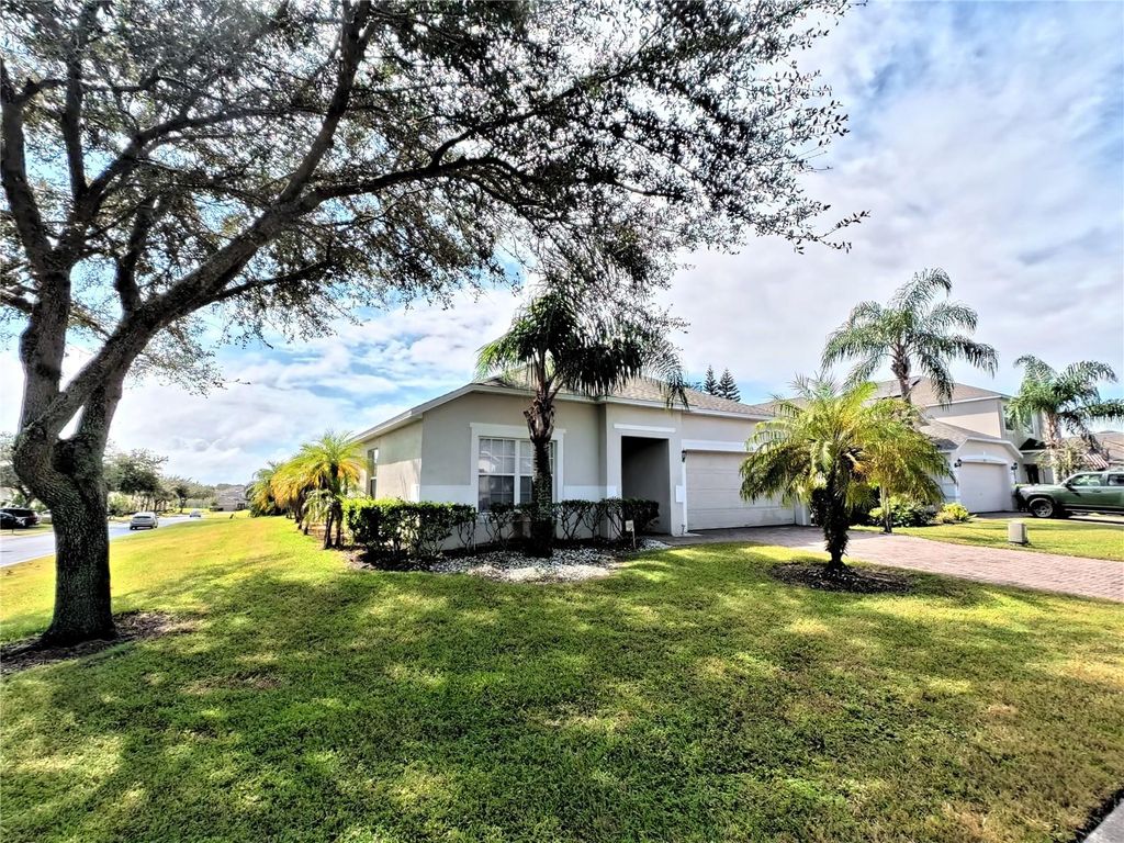 Photo of 359 Lancaster Drive, Davenport, FL 33897 (MLS # A4667428)