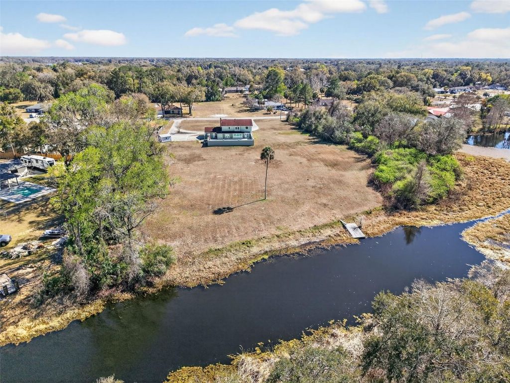 Photo of 7525 E Applewood Drive, Inverness, FL 34450 (MLS # TB8480857)