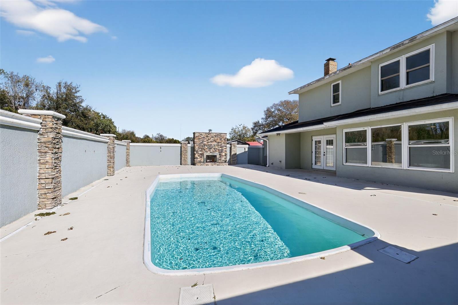 ARCHWOOD ESTATES UNREC SUB - Residential