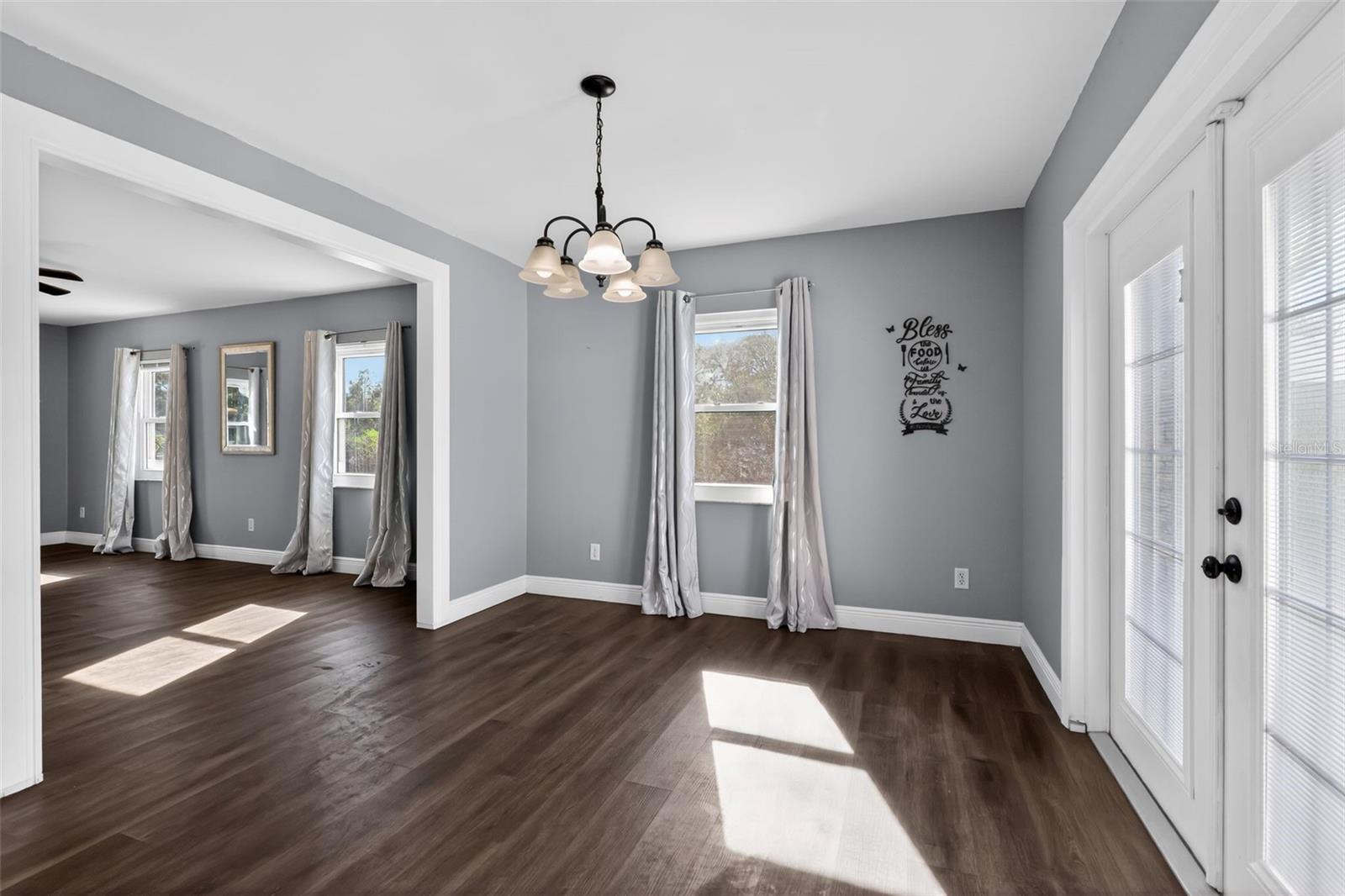 ARCHWOOD ESTATES UNREC SUB - Residential