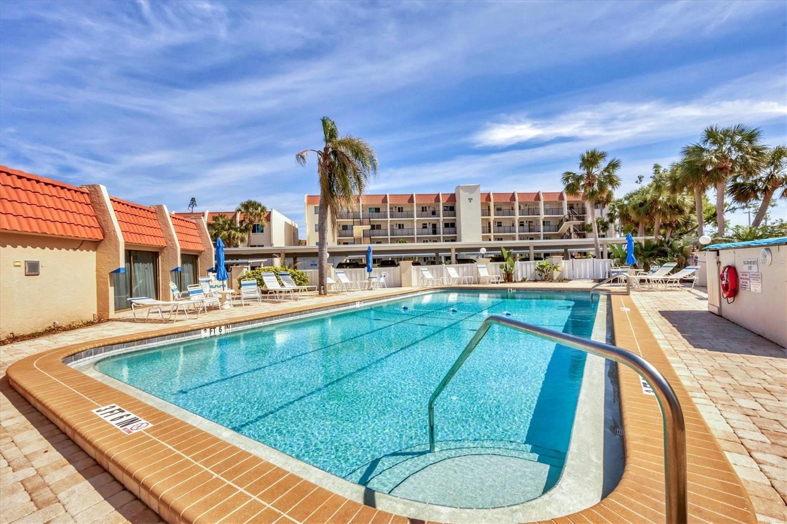 BELLA COSTA II - Residential