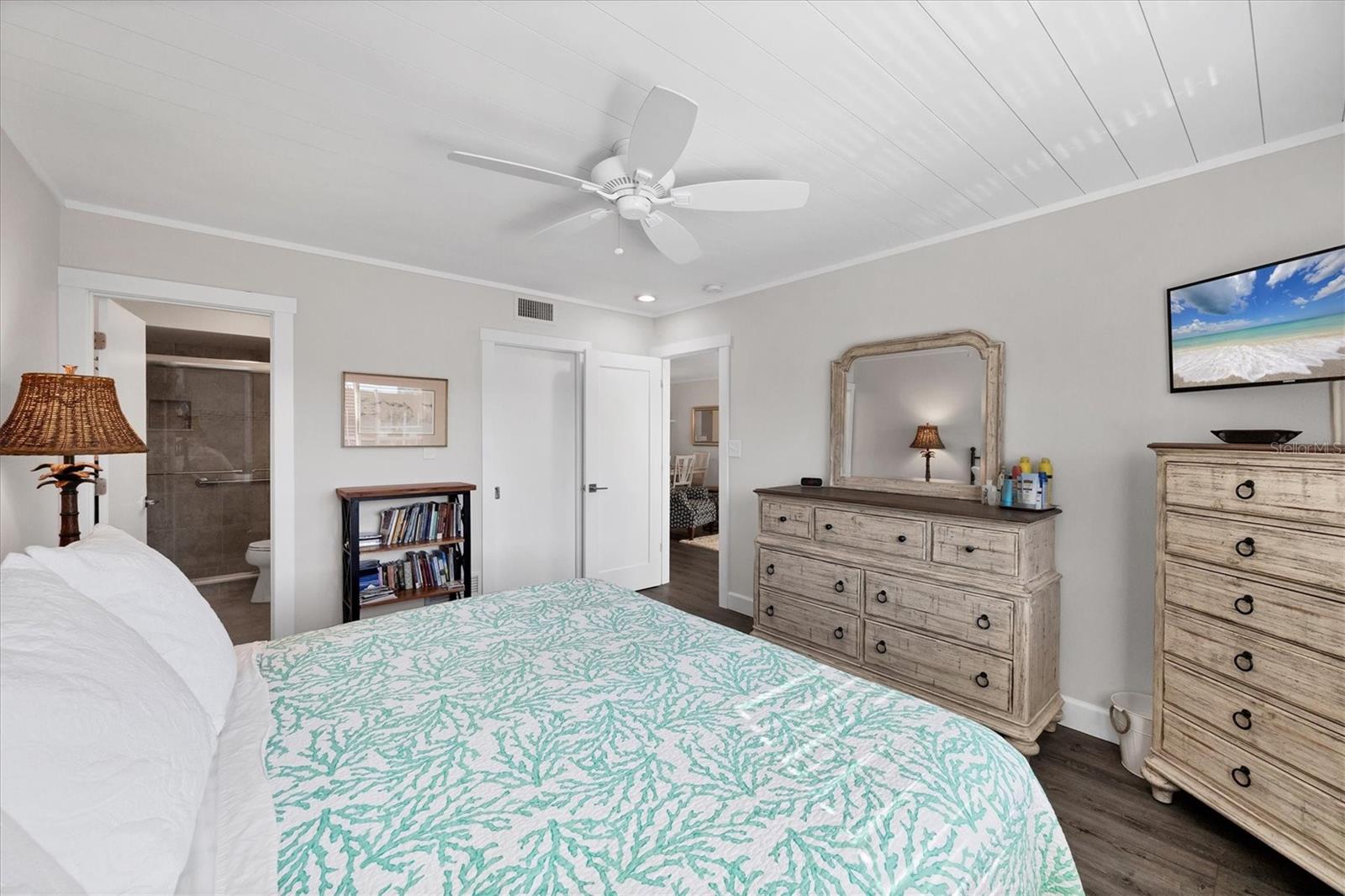 BELLA COSTA II - Residential