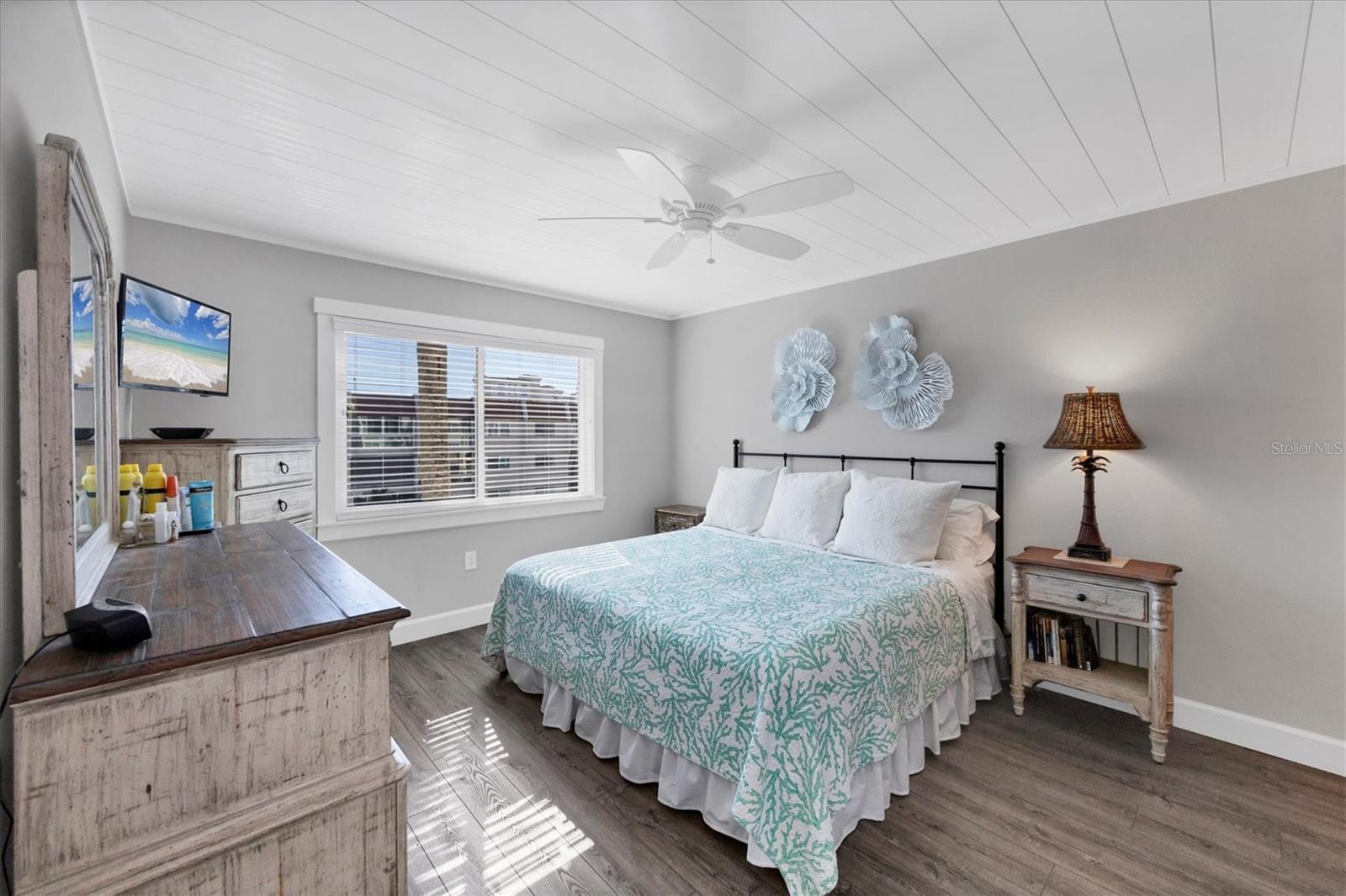 BELLA COSTA II - Residential
