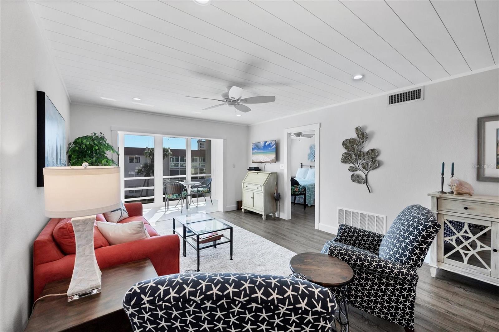 BELLA COSTA II - Residential
