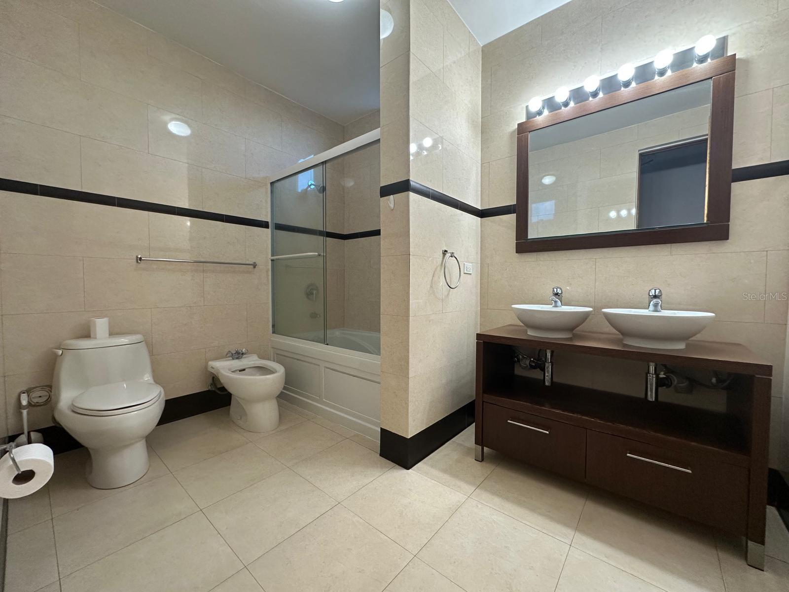 MURANO LUXURY APARTMENTS - Residential