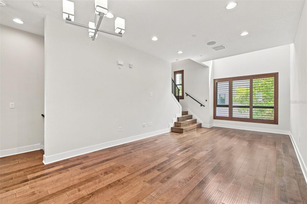 Photo of 931 Arlington Avenue N, St Petersburg, FL 33705 (MLS # TB8542910)