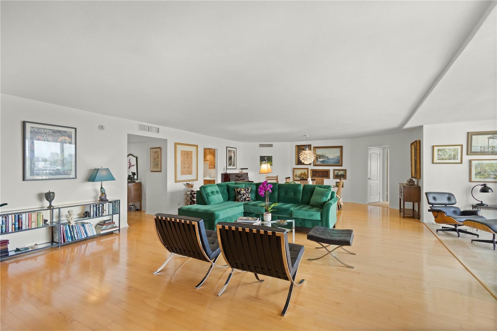 435 S GULFSTREAM AVENUE 604