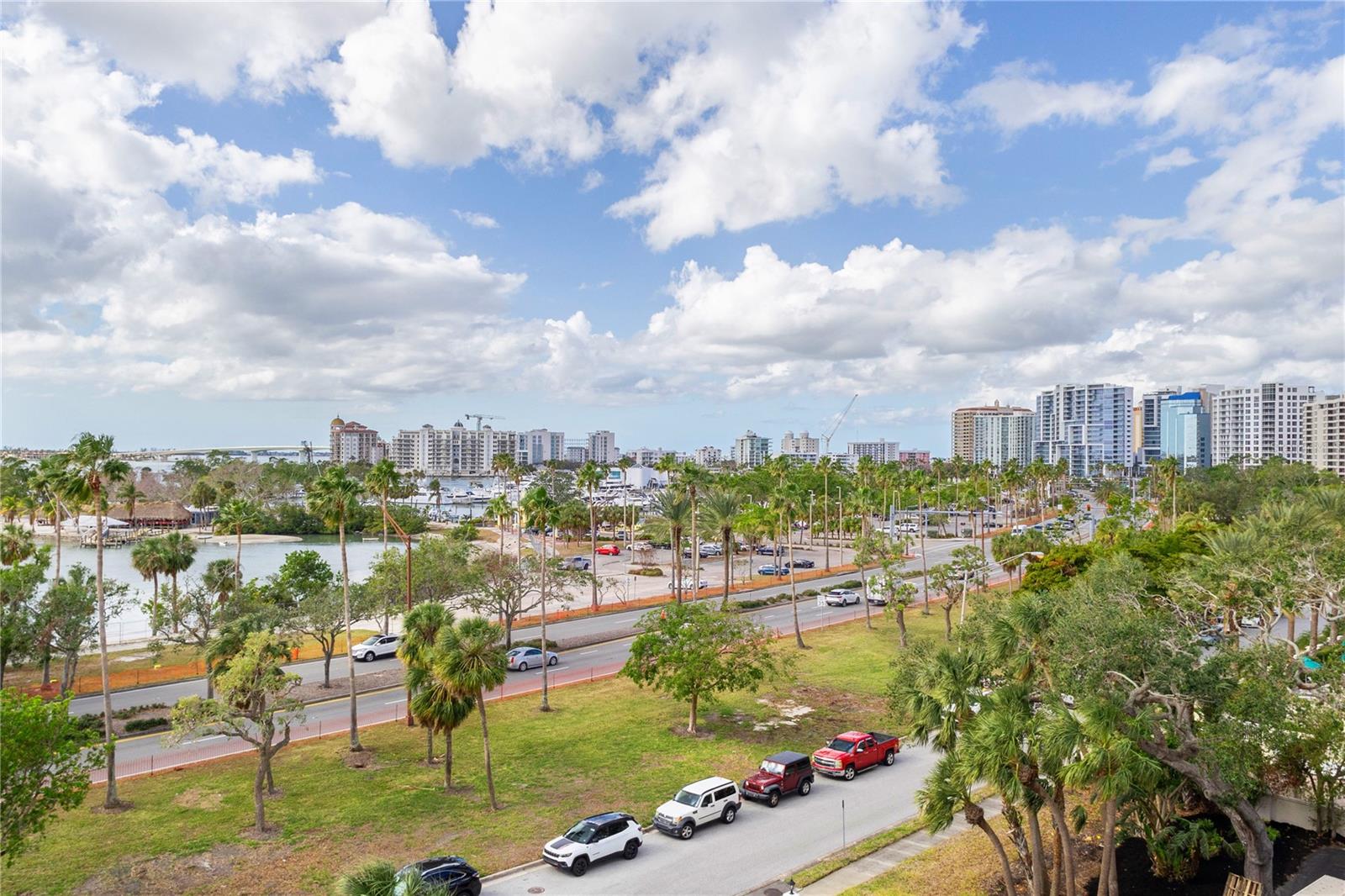 REGENCY HOUSE - Residential