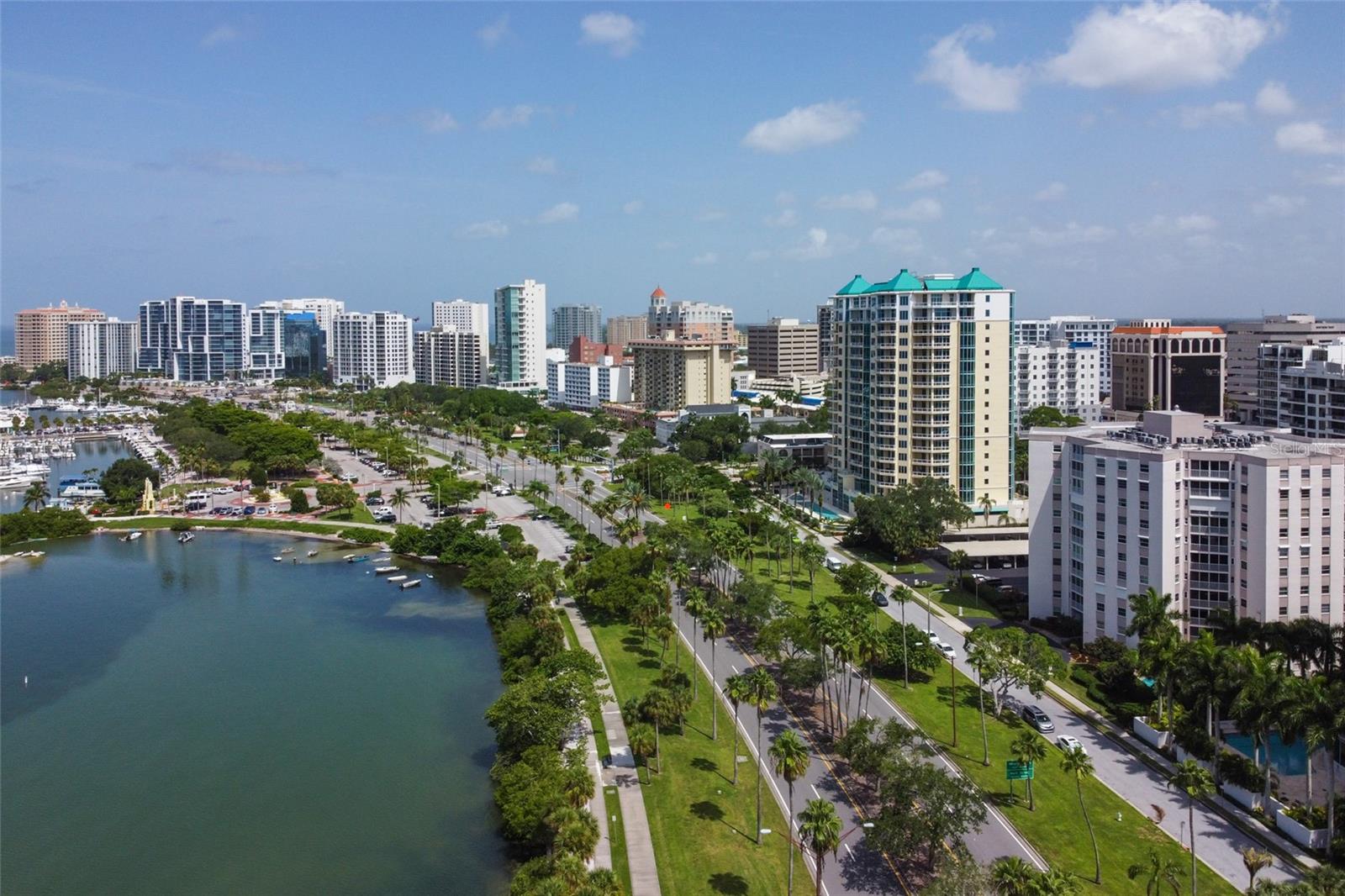 REGENCY HOUSE - Residential