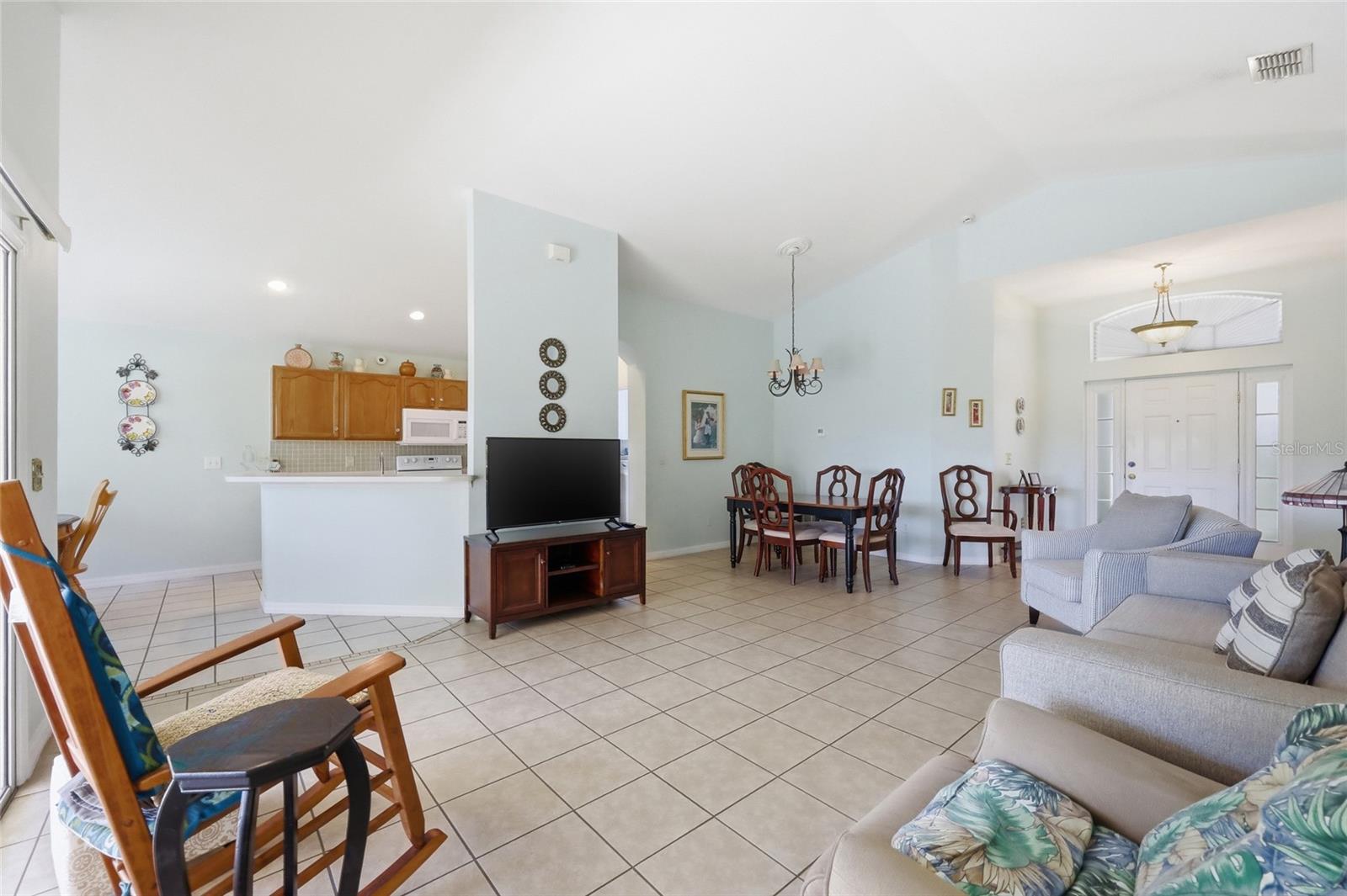 KINGS RIDGE - Residential