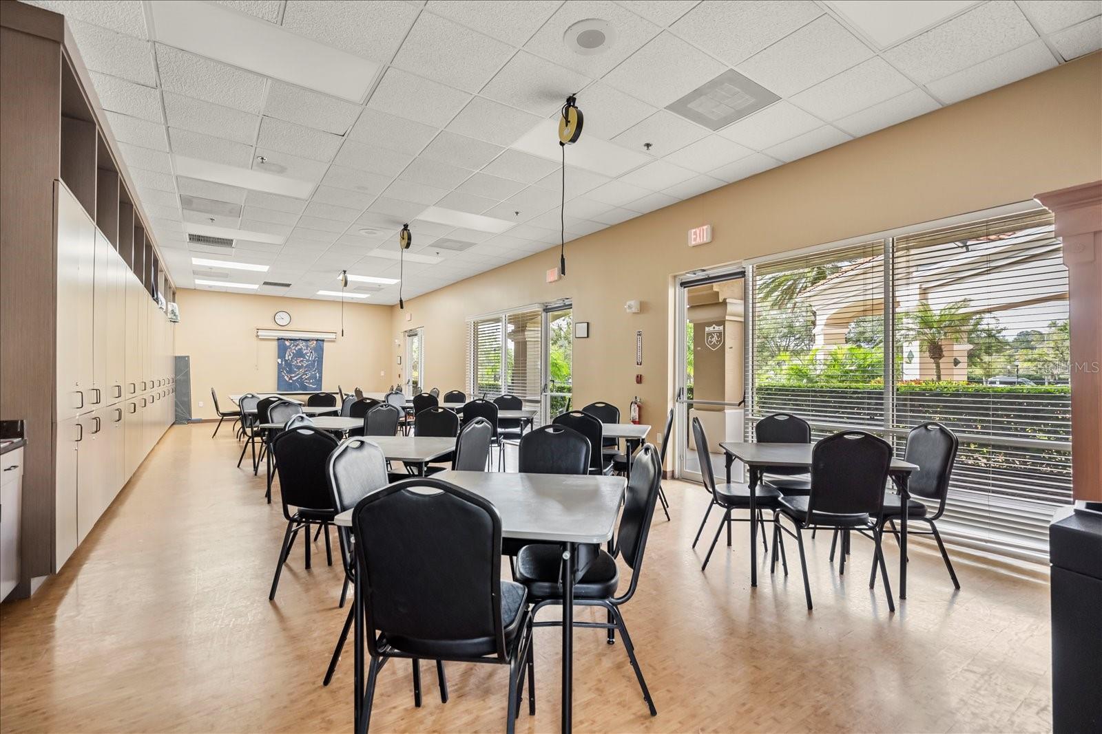 KINGS RIDGE - Residential