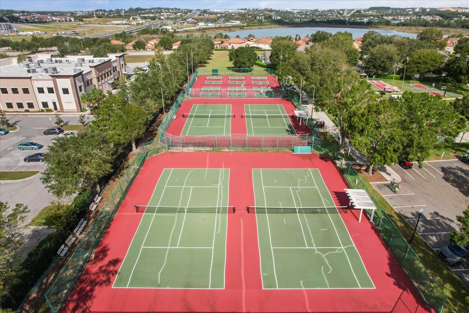 KINGS RIDGE - Residential