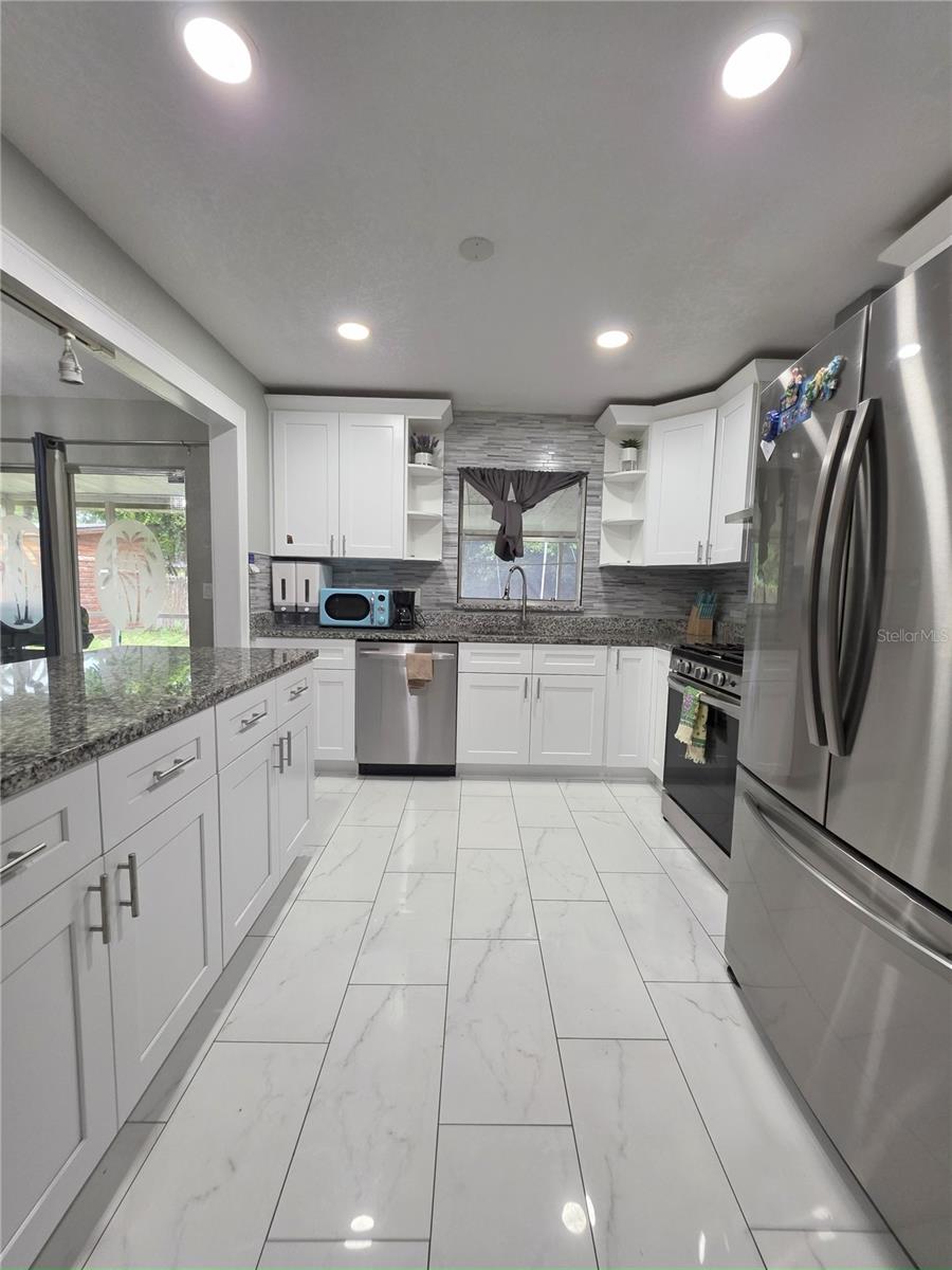 7641 COMPASS DRIVE