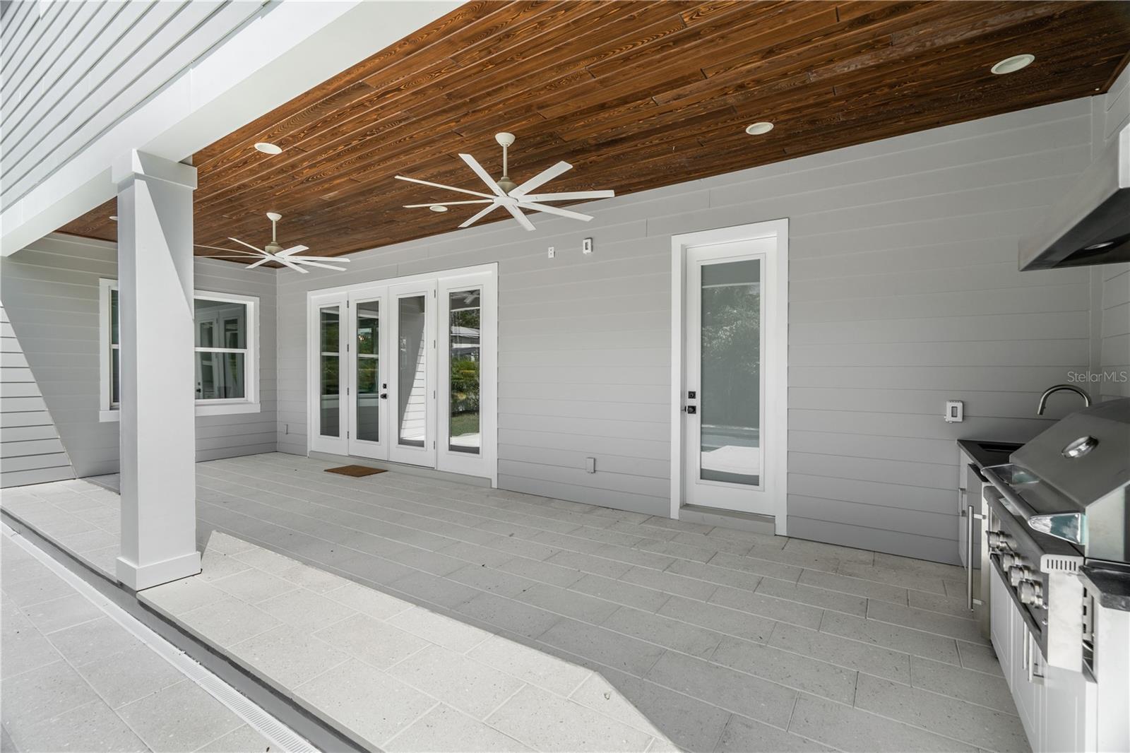 NELRAY SUB - Residential